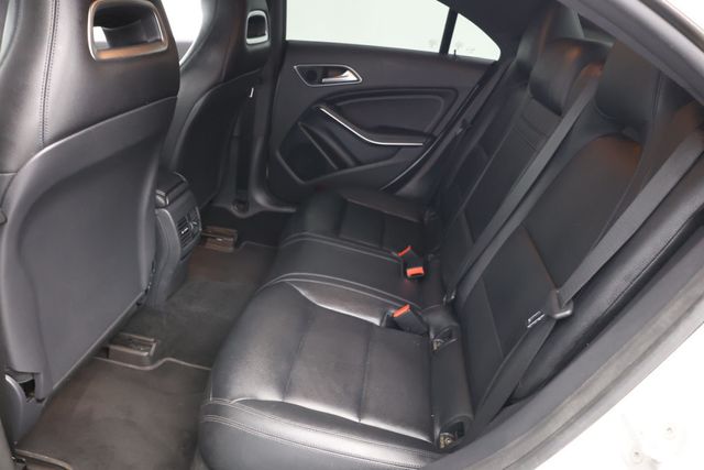 2015 Mercedes-Benz CLA 4dr Sedan CLA 250 4MATIC - 22939242 - 15