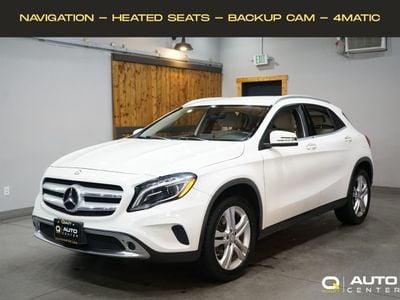 2015 Mercedes-Benz GLA-Class GLA250's photo
