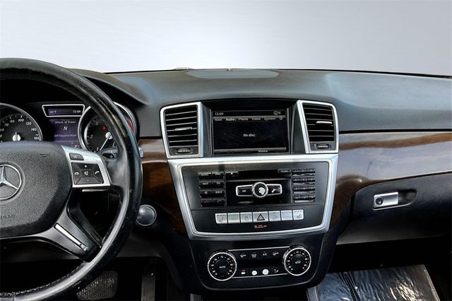 2015 Mercedes-Benz M-Class 4MATIC 4dr ML 250 BlueTEC - 22938405 - 23