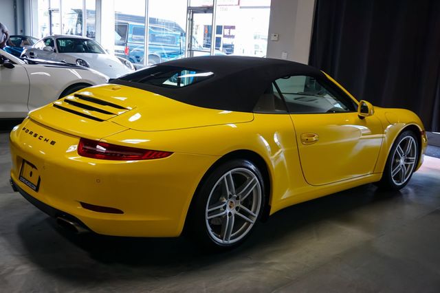 2015 Porsche 911 *7-Speed Manual* *Premium Package +* *PDLS* *Racing Yellow* - 22881440 - 14