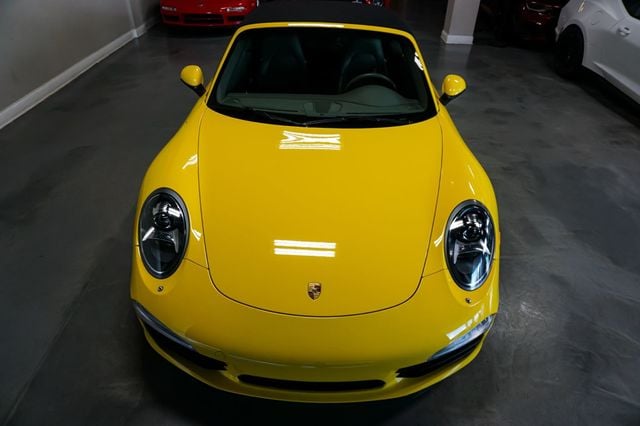 2015 Porsche 911 *7-Speed Manual* *Premium Package +* *PDLS* *Racing Yellow* - 22881440 - 21