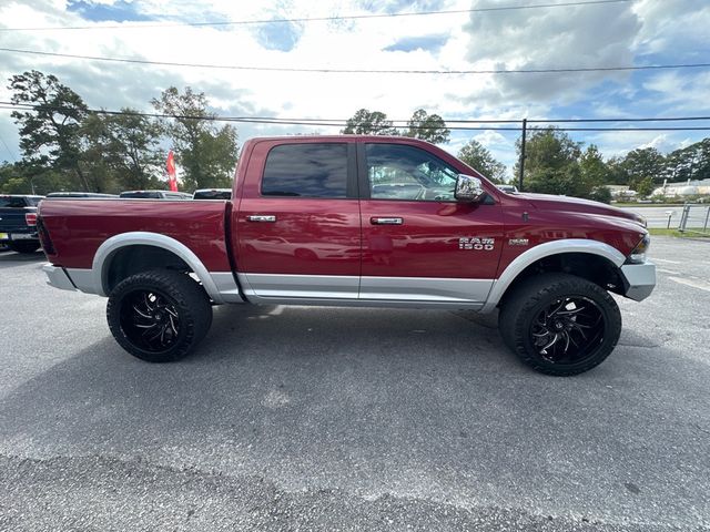 2015 Ram 1500 4WD Crew Cab 140.5" Laramie - 22936577 - 5
