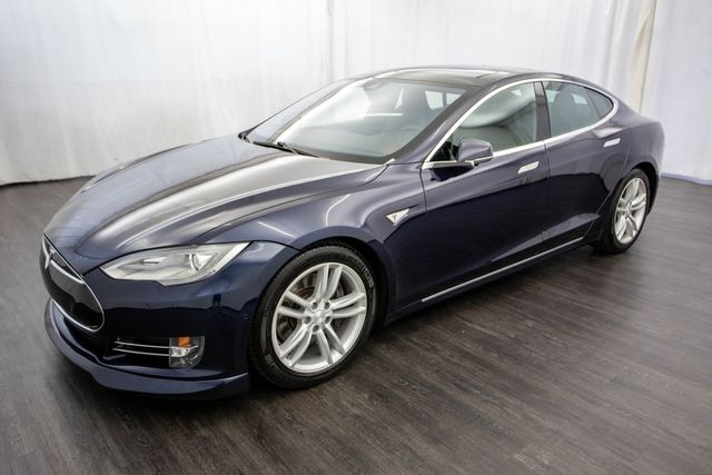 2015 Tesla Model S 4dr Sedan AWD 85D - 22293829 - 2