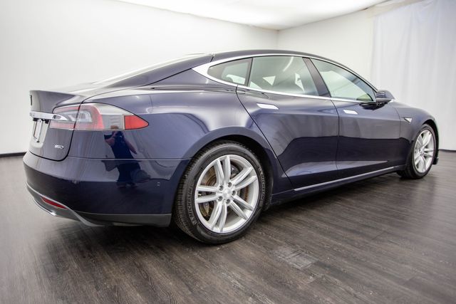 2015 Tesla Model S 4dr Sedan AWD 85D - 22293829 - 29