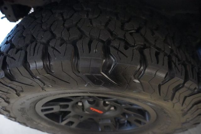 2015 Toyota 4Runner 4WD 4dr V6 TRD Pro - 22907786 - 13