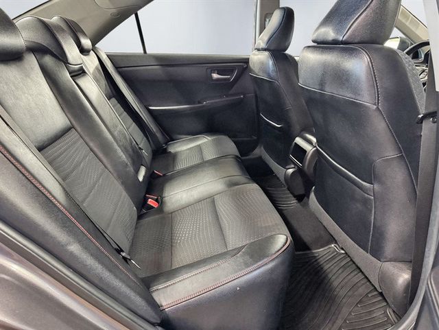 2015 Toyota Camry 4dr Sedan I4 Automatic SE - 22905683 - 16