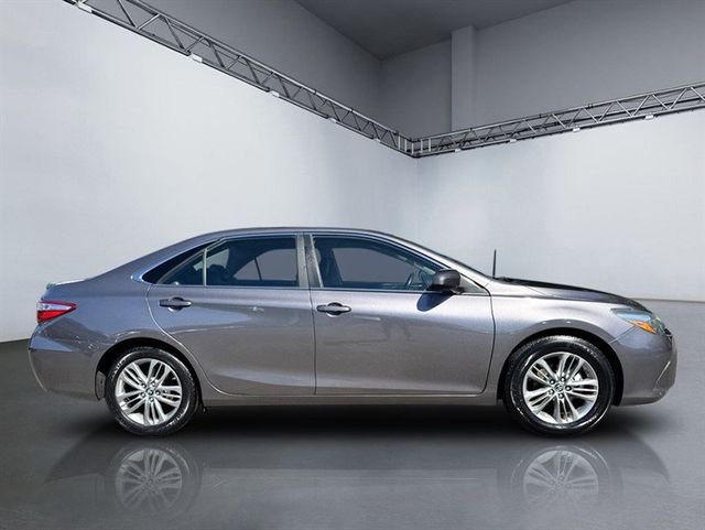2015 Toyota Camry 4dr Sedan I4 Automatic SE - 22905683 - 2