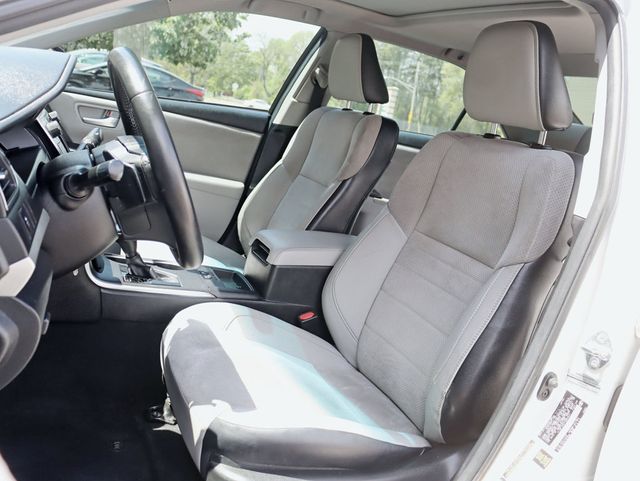 2015 Toyota Camry 4dr Sedan I4 Automatic XSE - 22847837 - 18