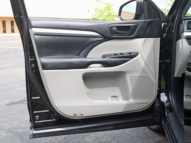 2015 Toyota Highlander AWD 4dr V6 LE Plus - 22902198 - 22