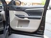 2015 Toyota Highlander AWD 4dr V6 LE Plus - 22902198 - 23