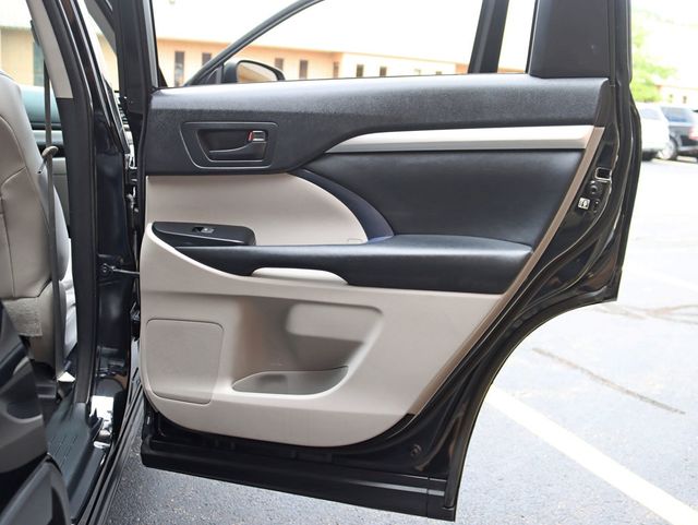 2015 Toyota Highlander AWD 4dr V6 LE Plus - 22902198 - 25