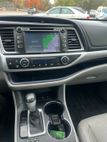 2015 Toyota Highlander AWD 4dr V6 XLE - 22936556 - 10