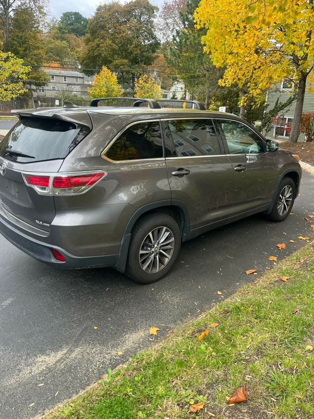 2015 Toyota Highlander AWD 4dr V6 XLE - 22936556 - 3