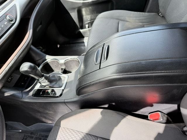 2015 Toyota Highlander FWD 4dr I4 LE - 22903642 - 25