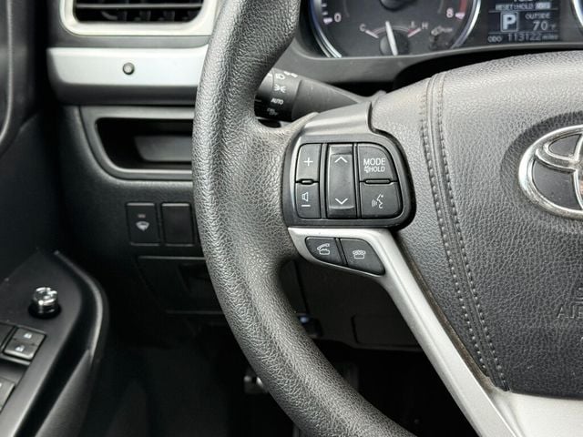 2015 Toyota Highlander FWD 4dr I4 LE - 22903642 - 26