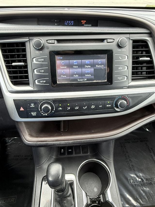 2015 Toyota Highlander FWD 4dr I4 LE - 22903642 - 31