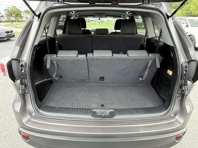 2015 Toyota Highlander FWD 4dr I4 LE - 22903642 - 37