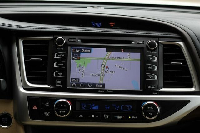 2015 Toyota Highlander LIMITED W/ NAVIGATION,BLU RAY DVD,MOONROOF, NEW TIRES - 22915612 - 15