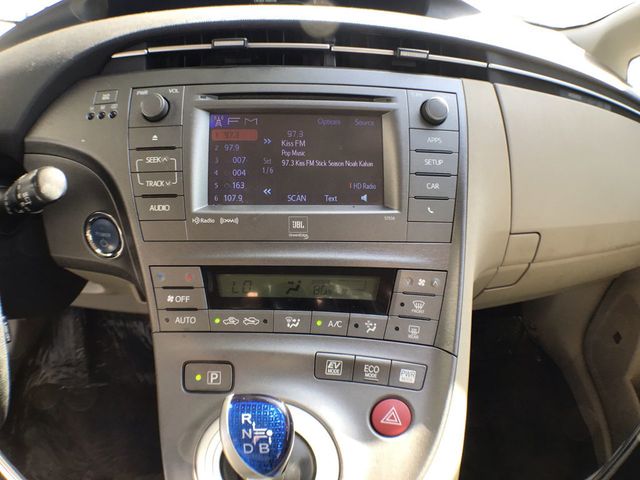 2015 Toyota Prius  - 22414629 - 16