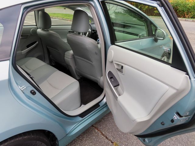 2015 Toyota Prius 5dr Hatchback Four - 22931487 - 25