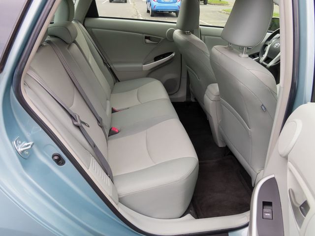 2015 Toyota Prius 5dr Hatchback Four - 22931487 - 26