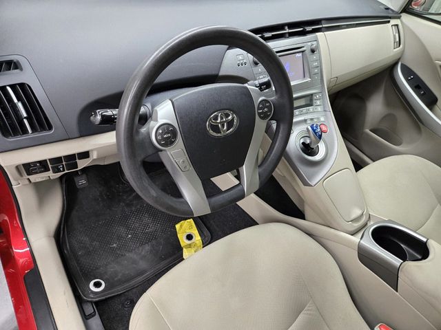 2015 Toyota Prius 5dr Hatchback Two - 22907617 - 7