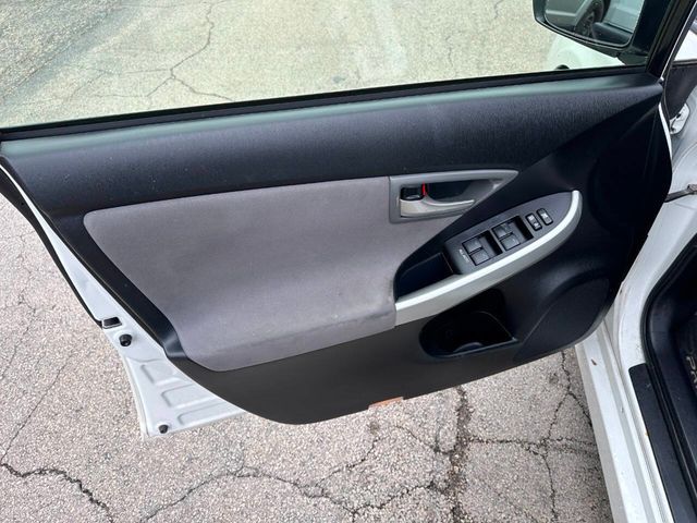 2015 Toyota Prius 5dr Hatchback Two - 22891533 - 11