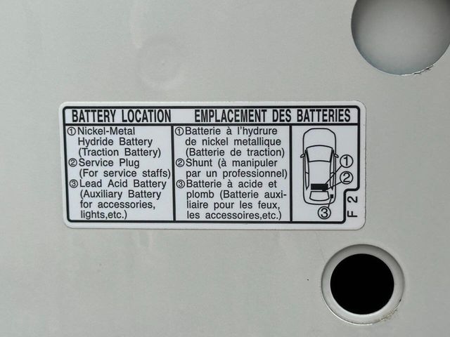 2015 Toyota Prius 5dr Hatchback Two - 22891533 - 27