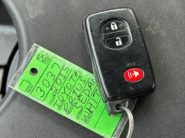 2015 Toyota Prius 5dr Hatchback Two - 22891533 - 50