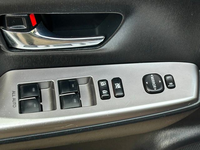 2015 Toyota Prius v 5dr Wagon Three - 22905725 - 13