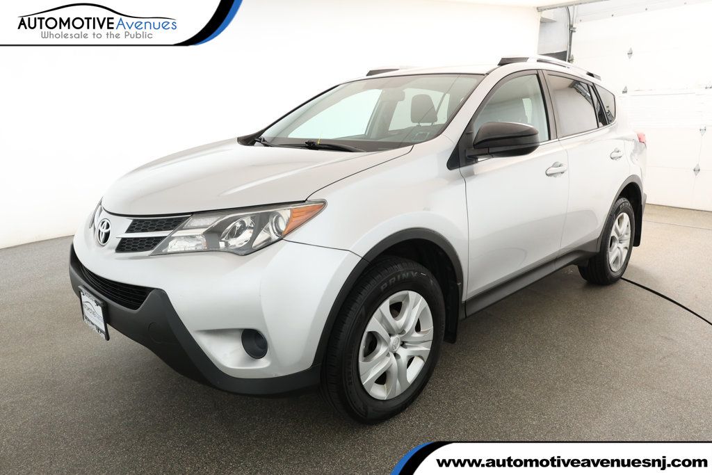 2015 Toyota RAV4 AWD 4dr LE - 22932678 | Video 1