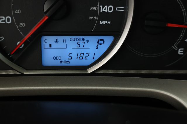 2015 Toyota RAV4 AWD 4dr LE - 22932678 - 10