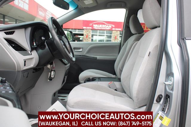 2015 Toyota Sienna 5dr 7-Passenger Van LE AWD - 22899824 - 12