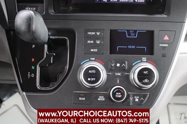 2015 Toyota Sienna 5dr 7-Passenger Van LE AWD - 22899824 - 21