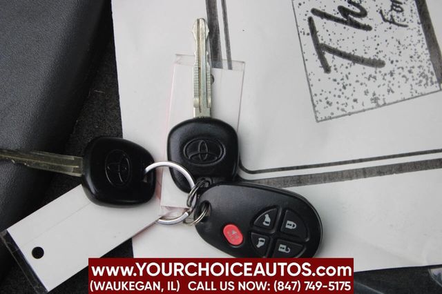 2015 Toyota Sienna 5dr 7-Passenger Van LE AWD - 22899824 - 29