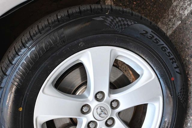 2015 Toyota Sienna 5dr 7-Passenger Van LE FWD Mobility - 22923317 - 11