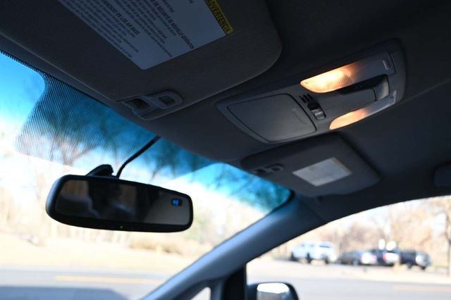 2015 Toyota Sienna 5dr 7-Passenger Van LE FWD Mobility - 22923317 - 29