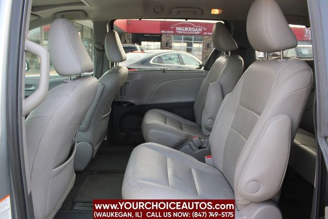 2015 Toyota Sienna 5dr 7-Passenger Van XLE AWD - 22268822 - 11