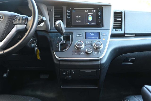 2015 Toyota Sienna 5dr 8-Passenger Van SE FWD - 22933728 - 23