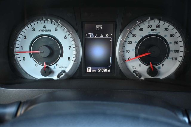 2015 Toyota Sienna 5dr 8-Passenger Van SE FWD - 22933728 - 36