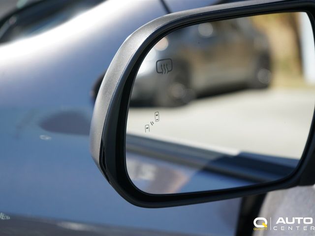 2015 Toyota Sienna 5dr 8-Passenger Van XLE FWD - 22906203 - 10