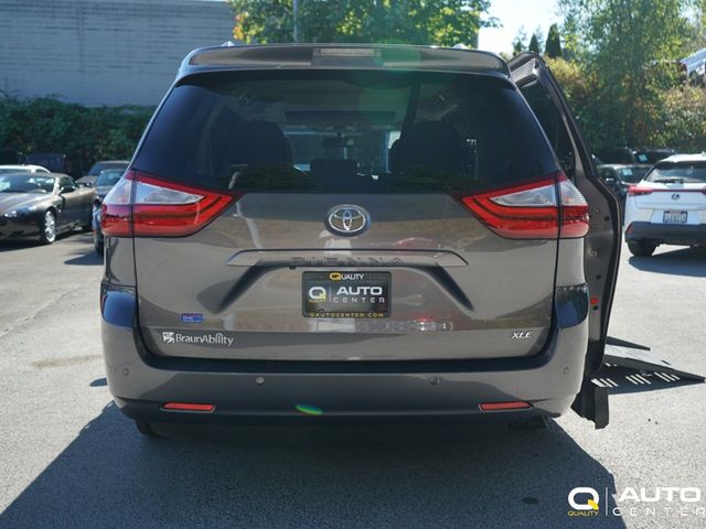 2015 Toyota Sienna 5dr 8-Passenger Van XLE FWD - 22906203 - 4