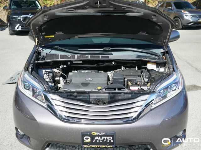 2015 Toyota Sienna 5dr 8-Passenger Van XLE FWD - 22906203 - 8