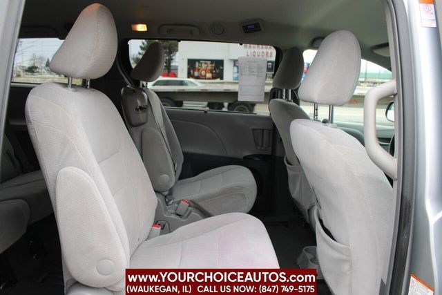 2015 Toyota Sienna LE 8 Passenger 4dr Mini Van - 22277912 - 17