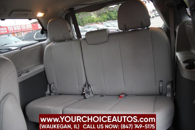 2015 Toyota Sienna Limited 7 Passenger 4dr Mini Van - 22919570 - 17