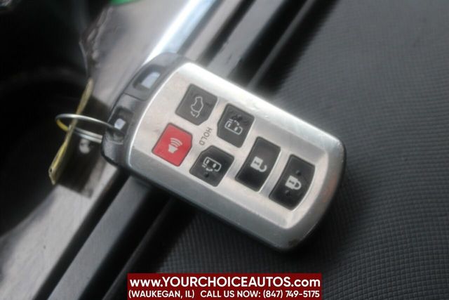 2015 Toyota Sienna XLE 8 Passenger 4dr Mini Van - 22293446 - 29