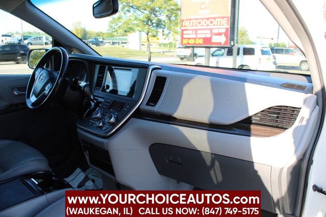 2015 Toyota Sienna XLE 8 Passenger 4dr Mini Van - 22922649 - 15