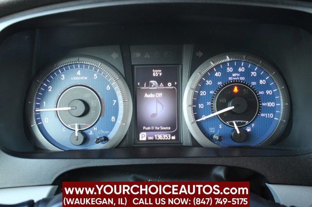 2015 Toyota Sienna XLE 8 Passenger 4dr Mini Van - 22922649 - 24