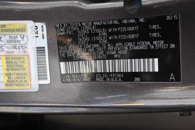 2015 Toyota Sienna XLE Mobility Handicap Van - 22927927 - 35