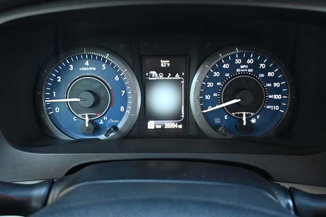 2015 Toyota Sienna XLE Mobility Handicap Van - 22927927 - 38